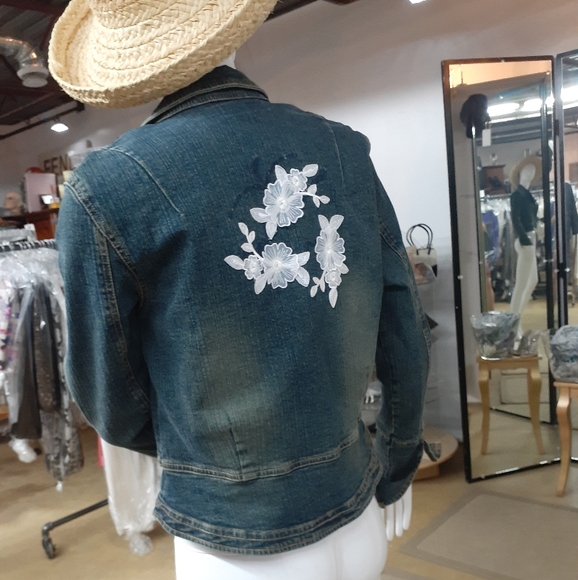 ONE OF A KIND by Den M Jean Jacket - Picture 7 of 15